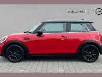 Used Mini Cooper Classic 134 HP (98 kW) 2023 Red Hatchback