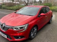 Used Renault Mégane IV Dynamique 131 HP (96 kW) 2017 Red Hatchback