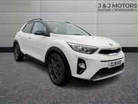 Used Kia Stonic 118 HP (86 kW) 2019 White SUV