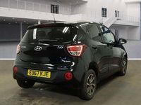 Used Hyundai i10 Premium 66 HP (48 kW) 2017 Black Hatchback