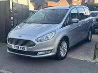 Usado Ford Galaxy Zetec 2025 Prateado Monovolume
