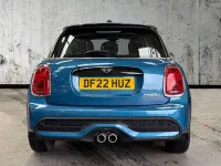 Second-hand Mini Cooper S Classic 176 CP (129 kW) 2022 Albastru Hatchback