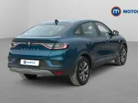 Used Renault Arkana Evolution 143 HP (105 kW) 2024 Blue SUV
