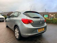 Used Vauxhall Astra Design Edition 2015 Silver Hatchback