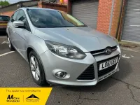 Used Ford Focus Zetec 125 HP (91 kW) 2012 Silver Hatchback