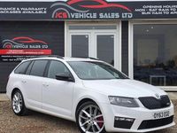 Used Skoda Octavia vRS 184 HP (135 kW) 2013 White Estate
