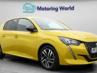 Used Peugeot 208 Active+ 75 HP (55 kW) 2023 Yellow Hatchback