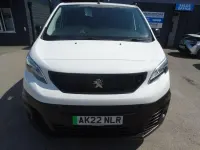 Used Peugeot e-Expert 100 kW (136 HP) 2022 White Van