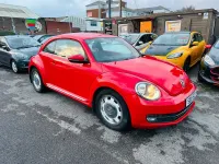 Used VW Beetle Design 110 HP (80 kW) 2015 Red Hatchback