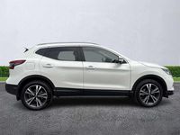 Used Nissan Qashqai N-Connecta 2018 White SUV