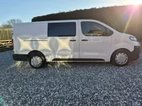 Used Vauxhall Vivaro 145 HP (106 kW) 2022 White MPV