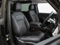 Usado Land Rover Defender SE 2023 Negro SUV