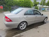 Usado Mercedes C180 Avantgarde 2007 Prateado Sedan