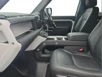 Używany Land Rover Defender S 247 KM (181 kW) 2024 Biały SUV