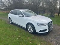 Used Audi A4 Black Edition 211 HP (155 kW) 2012 White Estate