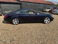 Käytetty Mercedes CLS500 2005 Sininen Coupe - kaksiovinen