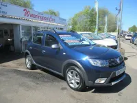 Used Dacia Sandero Lauréate 2017 Blue Hatchback