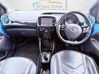 Used Toyota Aygo X-cite 69 HP (50 kW) 2016 Blue Hatchback