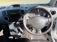 Usado Citroën Berlingo 75 HP (55 kW) 2010 Branco Monovolume