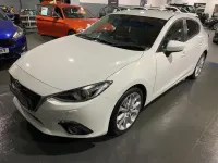 Used Mazda 3 Inclusive 150 HP (110 kW) 2016 White Hatchback