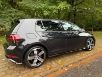 Używany VW Golf VII R 300 KM (220 kW) 2020 Czarny Hatchback