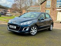 Second-hand Peugeot 308 Active 92 CP (67 kW) 2013 Albastru Hatchback