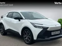 Used Toyota C-HR Design 140 HP (102 kW) 2025 White SUV