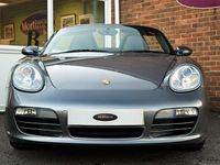 Usado Porsche Boxster 280 HP (205 kW) 2005 Cinzento Cabrios