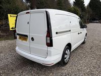 Used VW Caddy Maxi S 102 HP (75 kW) 2022 White MPV