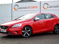Begagnad Volvo V40 R-Design 2016 Röd Halvkombi