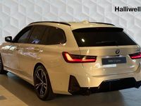 Begagnad BMW 320 M Sport 181 HK (133 kW) 2025 Vit Kombi