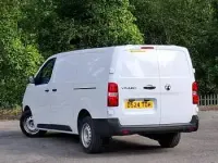 Gebraucht Vauxhall Vivaro 2024 Weiß Van / Kleinbus
