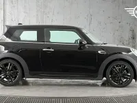 Used Mini Cooper Hatch 136 HP (100 kW) 2018 Black Hatchback