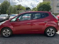 Used Kia Venga 123 HP (90 kW) 2016 Red Hatchback