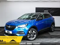Used Vauxhall Grandland X SRi 130 HP (95 kW) 2020 Blue SUV