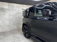 Used Land Rover Defender HSE Dynamic 300 HP (220 kW) 2021 Black SUV