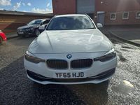 Begagnad BMW 320 Sport Line 2015 Vit Kombi