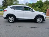 Used Hyundai Tucson SE 2019 White SUV