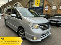 Używany Nissan Serena 2014 Srebrny Minivan