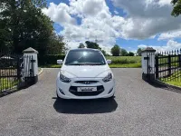 Used Hyundai ix20 Style 90 HP (66 kW) 2013 White Hatchback