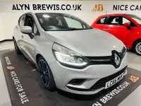 Used Renault Clio IV Dynamique 2017 Silver Hatchback