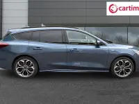 Used Ford Focus ST-Line 125 HP (91 kW) 2022 Blue Estate