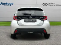 Used Toyota Yaris Design 113 HP (83 kW) 2023 Silver Hatchback