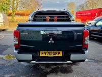 Used Mitsubishi L200 150 HP (110 kW) 2020 Grey Pickup