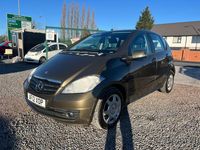 Begagnad Mercedes A160 Classic 82 HK (60 kW) 2012 Brun Halvkombi
