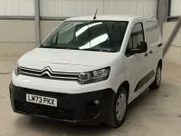 Used Citroën Berlingo 100 HP (73 kW) 2023 White MPV