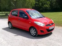 Used Hyundai i10 Classic 83 HP (61 kW) 2013 Red Hatchback