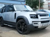 Used Land Rover Defender First Edition 237 HP (174 kW) 2020 Silver SUV