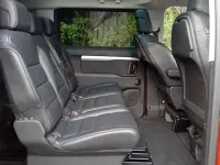 Used Peugeot Traveller Allure 145 HP (106 kW) 2021 Red MPV