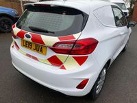 Used Ford Fiesta 2019 White Hatchback